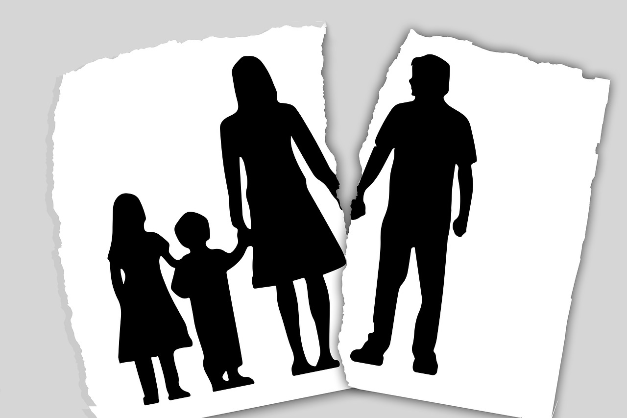 Hiểu biết về quyền nuôi con của bố mẹ sau khi ly hôn